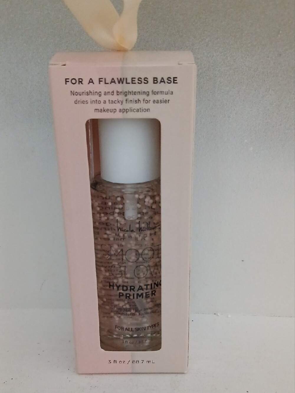 Nicole Miller PREP Hydrating Primer - Picture 3 of 3